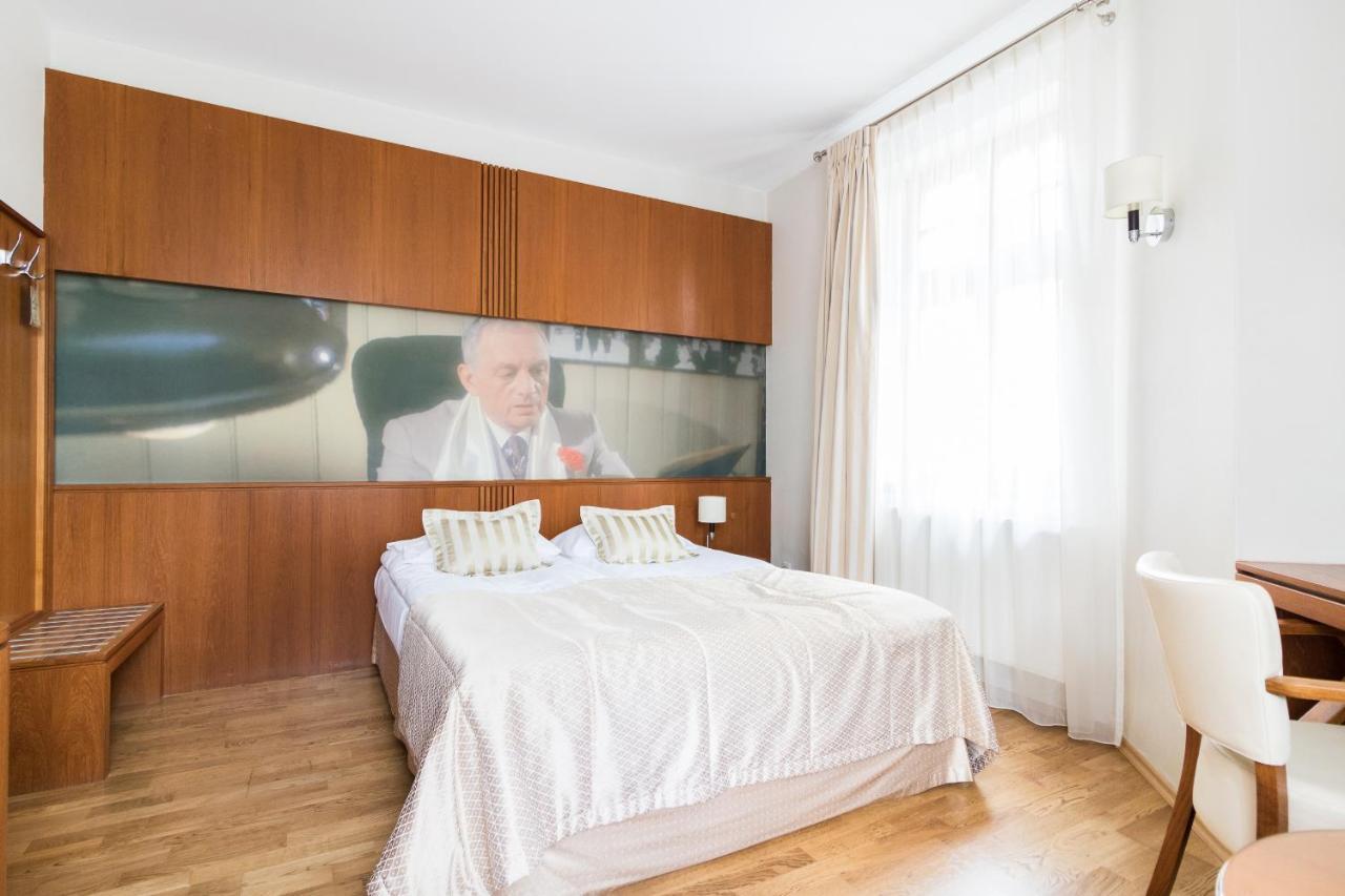 Hotel Vabank Golub-Dobrzyń Esterno foto